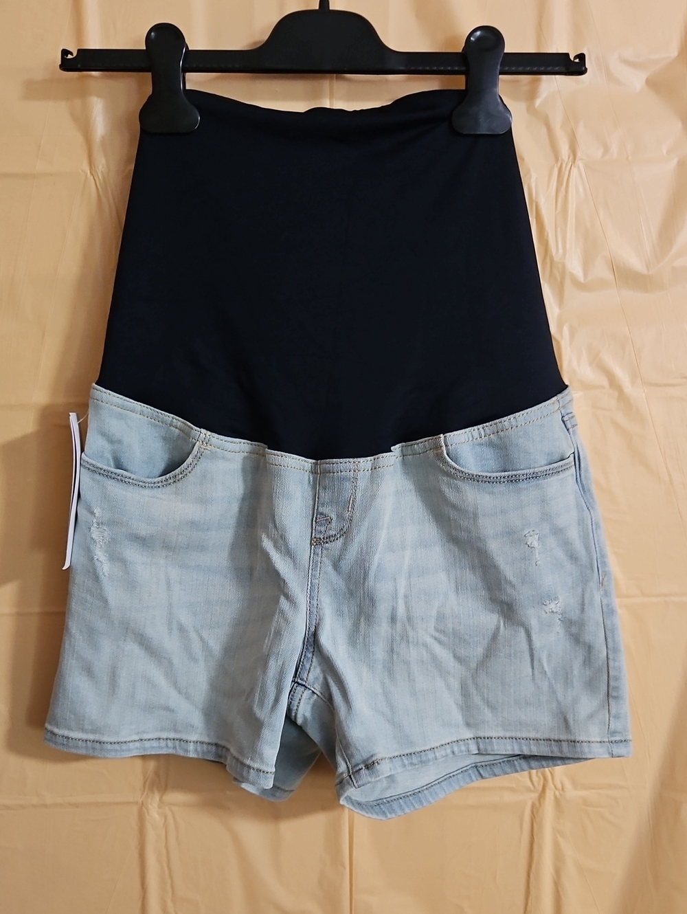 ISABEL MATERNITY CROSSOVER PANEL MIDI SHORT: DISTRESSED: LIGHT BLUE: NWT: SIZE 4